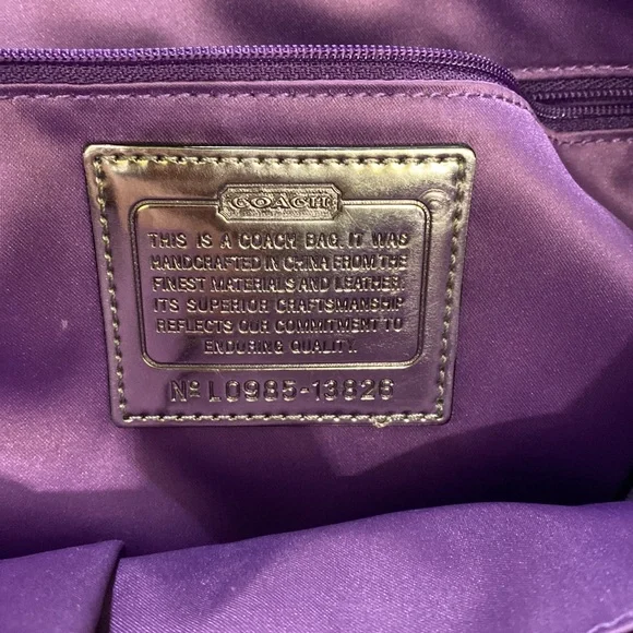 Coach Poppy Art Glam Tote Bag - Collectible Item! - Picture 5 of 7